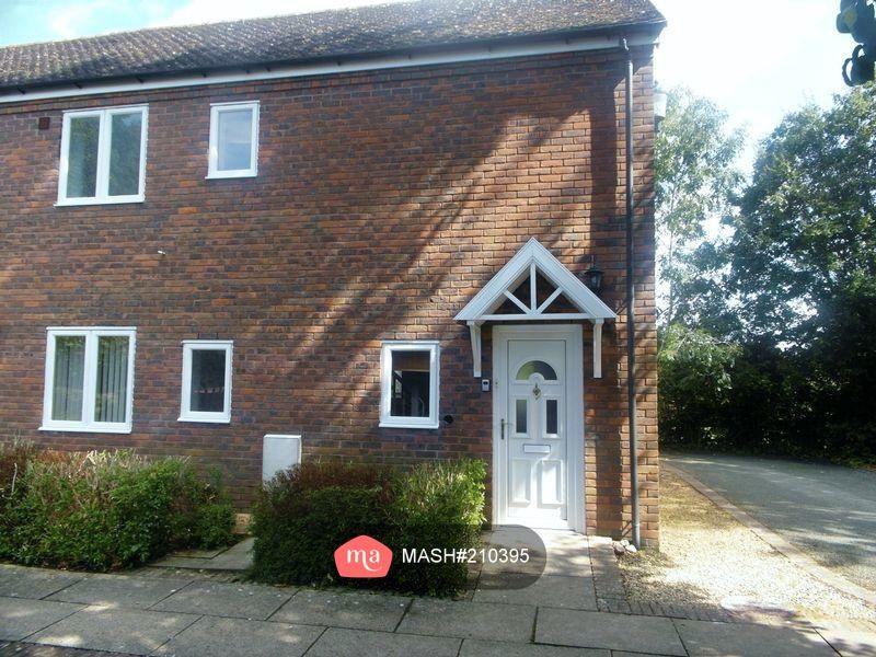 3 bed semidetached house to rent in Priors Gate, Priorslee, Telford