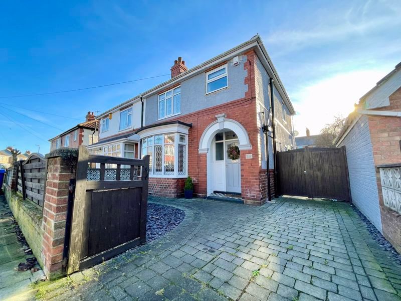 3 bed semidetached house for sale in Gloucester Avenue, Grimsby DN34