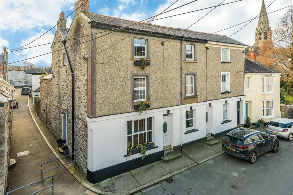 6 bed semidetached house for sale in North Street & 7A Monmouth Lane