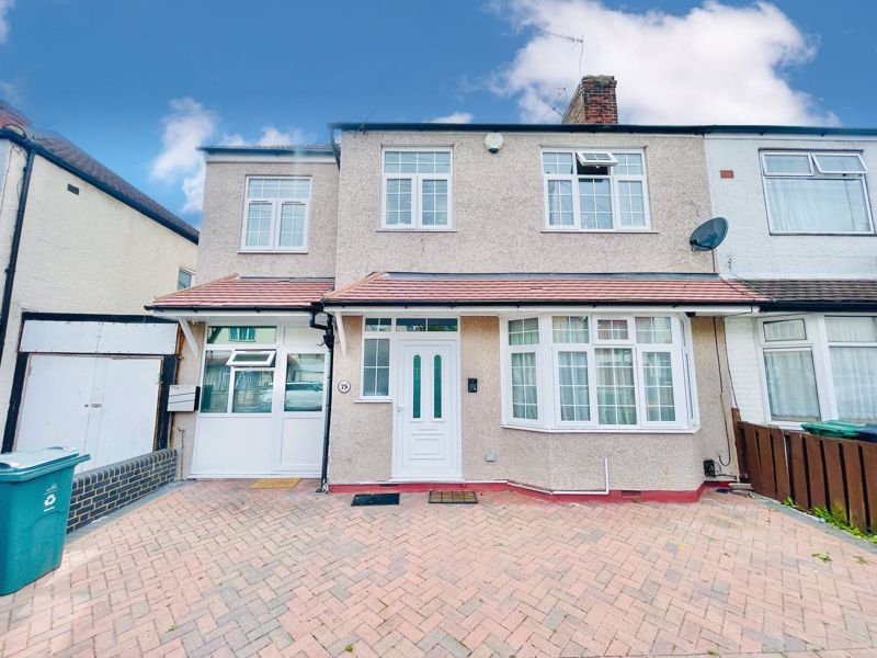 5 bed property for sale in Stirling Road, London E17 Zoopla