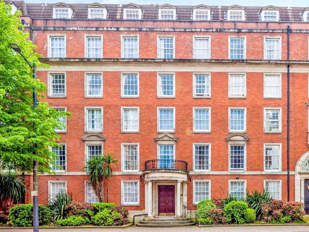 1 bed flat for sale in Westgate Street, Cardiff CF10, £175,000 Zoopla