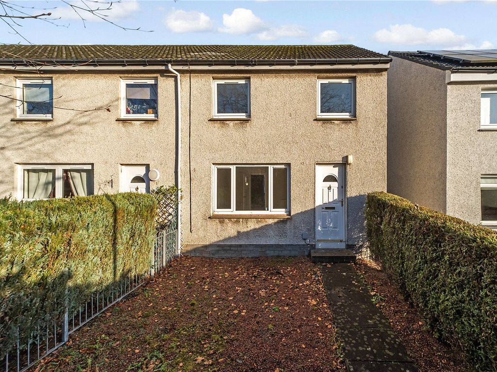 3 bed end terrace house for sale in Earn Court, Alloa, Clackmannanshire