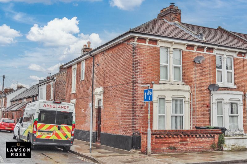 3 bed end terrace house for sale in Haslemere Road, Southsea PO4 Zoopla