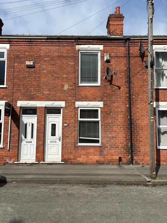 2 bed terraced house to rent in Hilda Street, Goole DN14, £650 pcm Zoopla