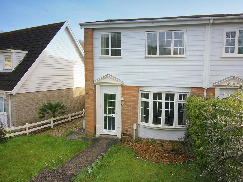 3 bed end terrace house for sale in Fairway, Saltash PL12, £235,000