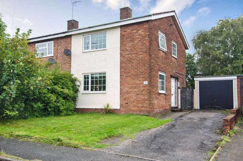 3 bed semidetached house for sale in Broadhurst Green, Hednesford