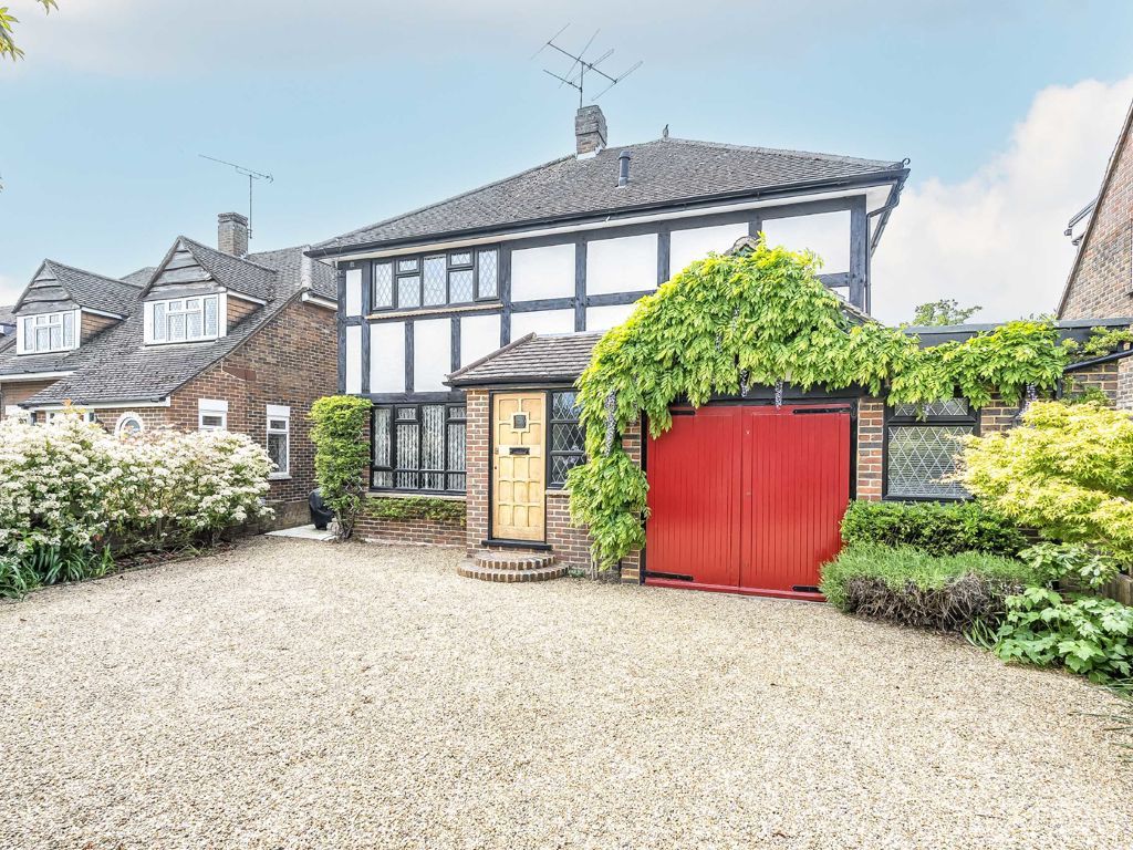4 bed detached house for sale in Maryland Way, SunburyOnThames TW16 Zoopla