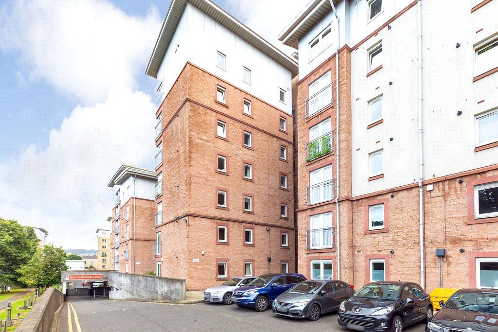 2 bed flat to rent in North Pilrig Heights, Leith, Edinburgh EH6, £