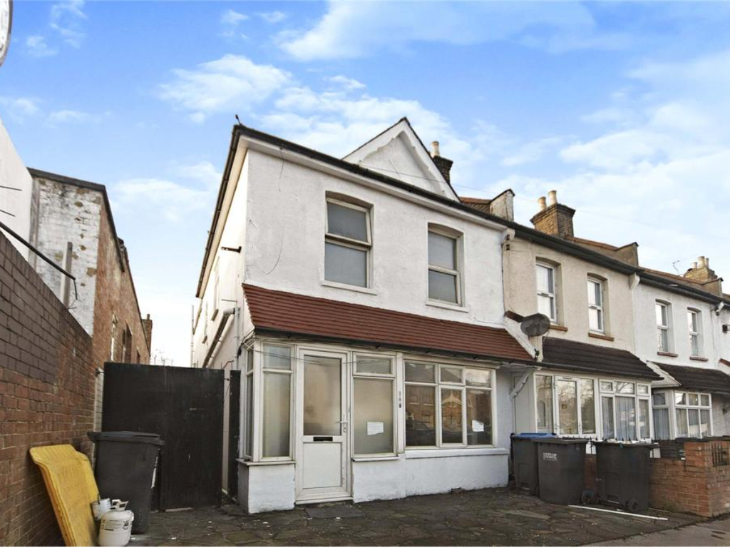 5 bed end terrace house for sale in Parchmore Road, Thornton Heath CR7