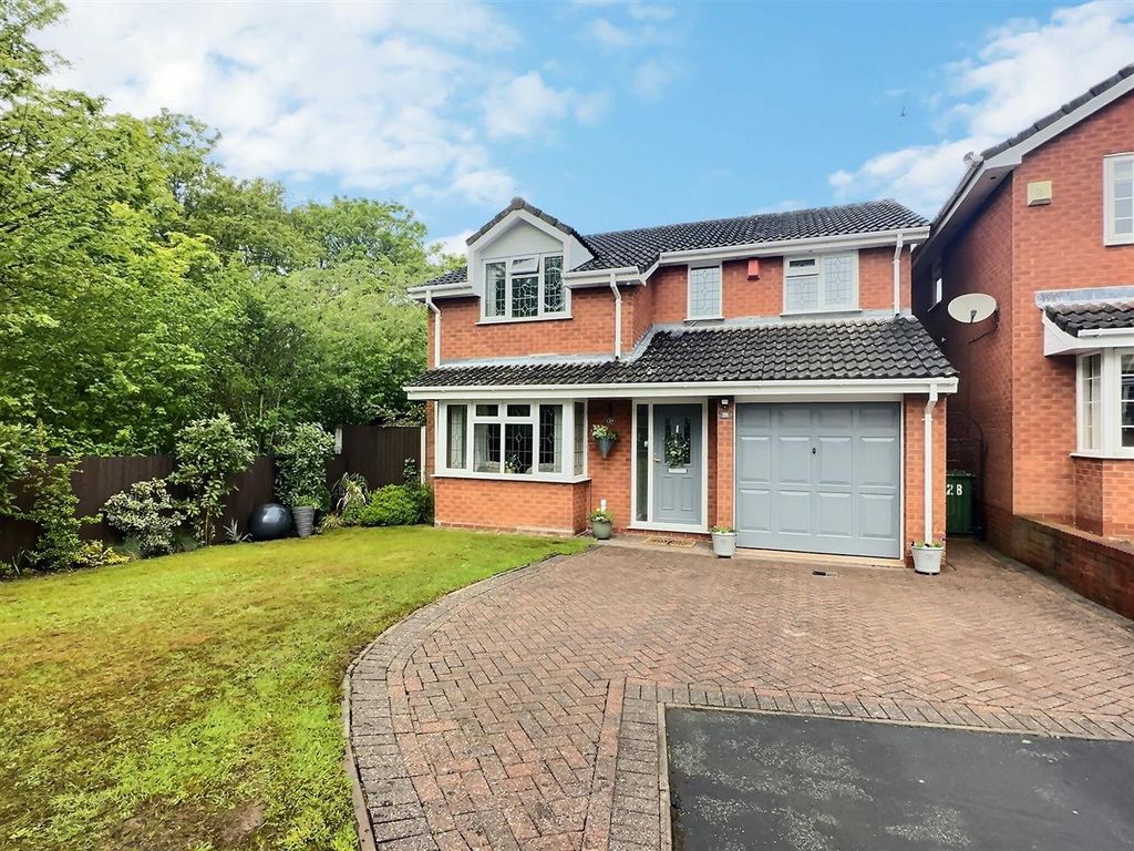 4 bed detached house for sale in Woodpecker Way, Cannock WS11 Zoopla