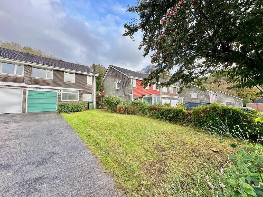 3 bed semidetached house to rent in Holmwood Avenue, Plymstock