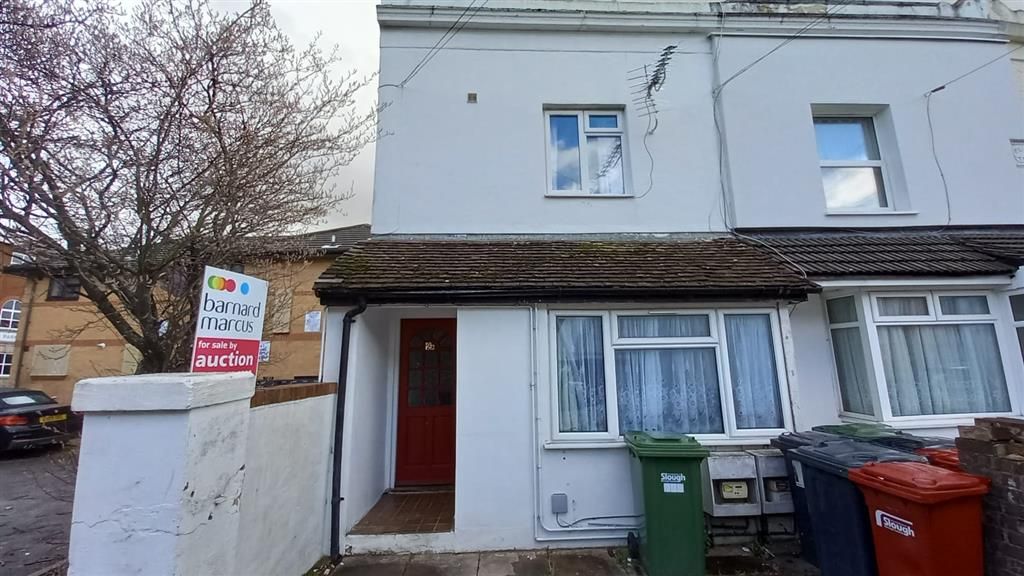 2 bed flat for sale in Hencroft Street North, Slough SL1 Zoopla