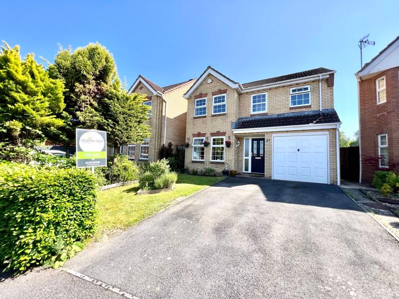 4 bed detached house for sale in Fynamore Gardens, Calne SN11, £415,000