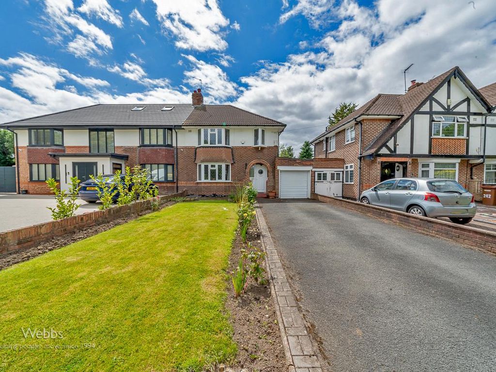 3 bed semidetached house for sale in Walstead Road, Walsall WS5, £