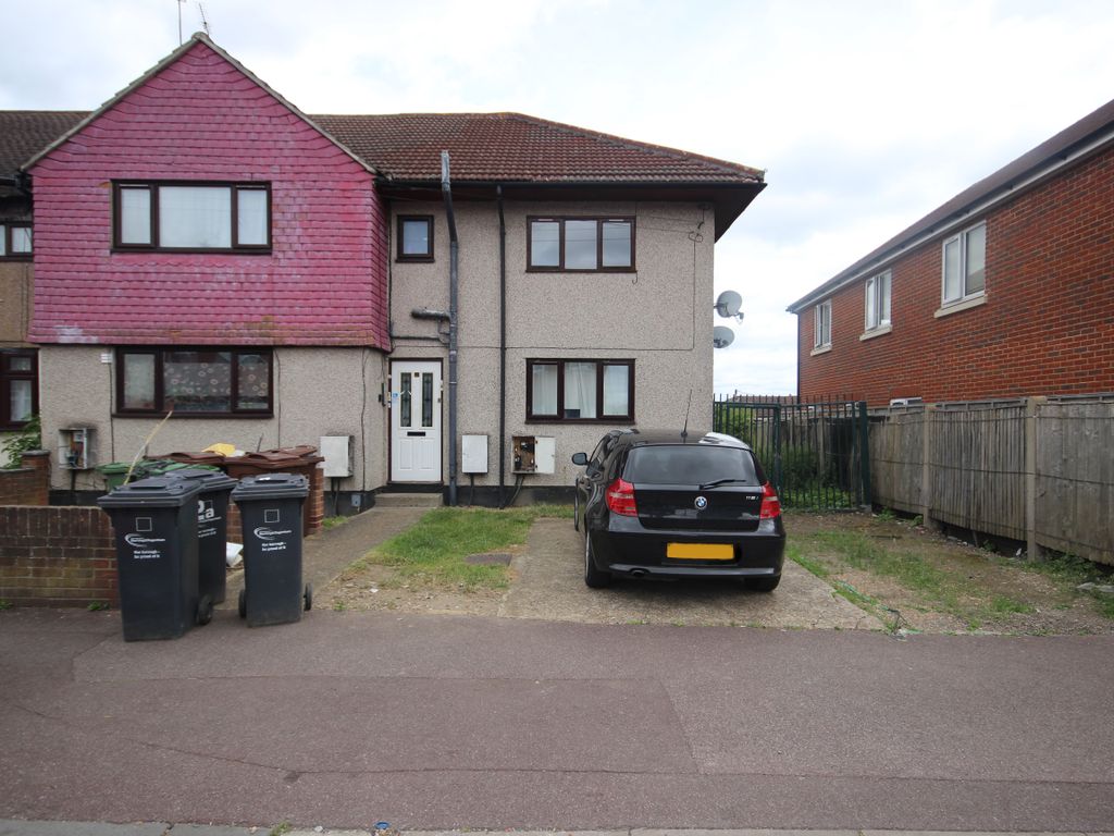 1 bed flat for sale in Marston Avenue, Dagenham RM10 Zoopla