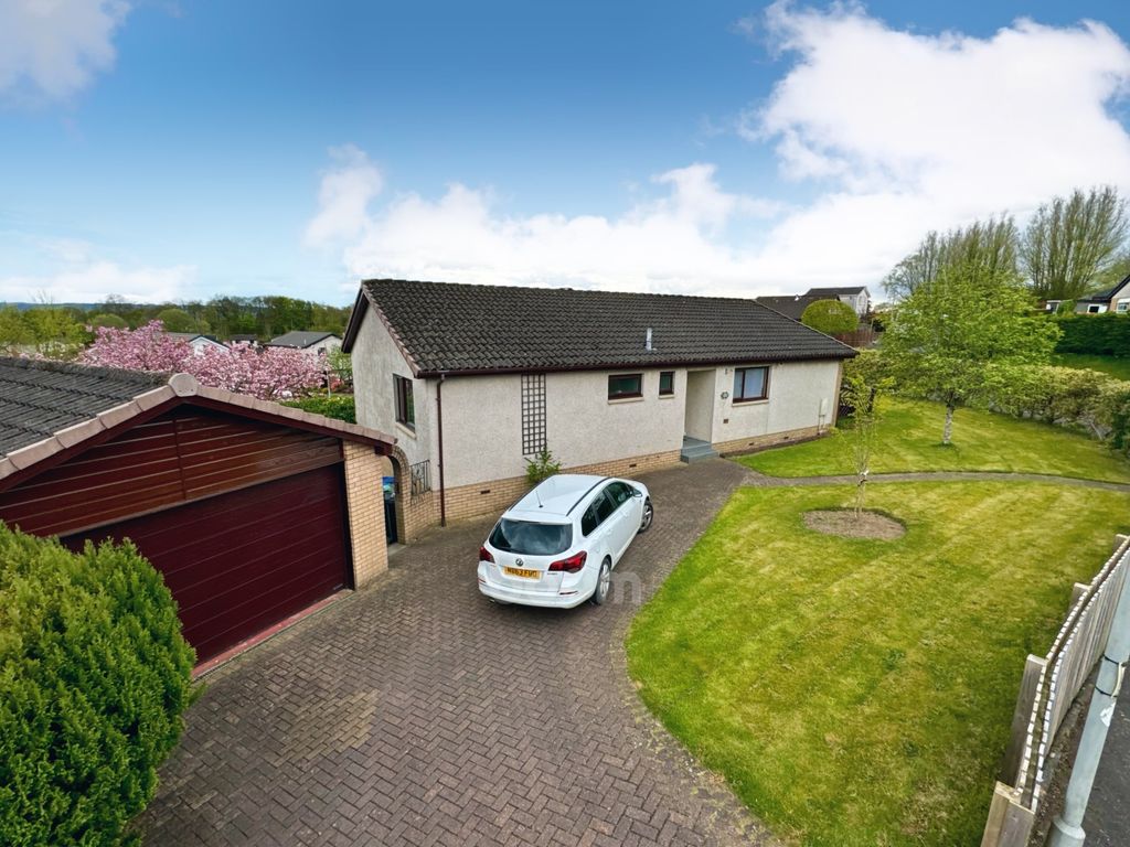 3 bed detached bungalow for sale in Millfield Hill, Erskine PA8, £