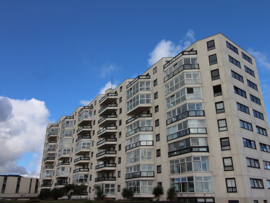 2 bed flat for sale in Kings Court, Ramsey, Isle Of Man IM8, £124,950
