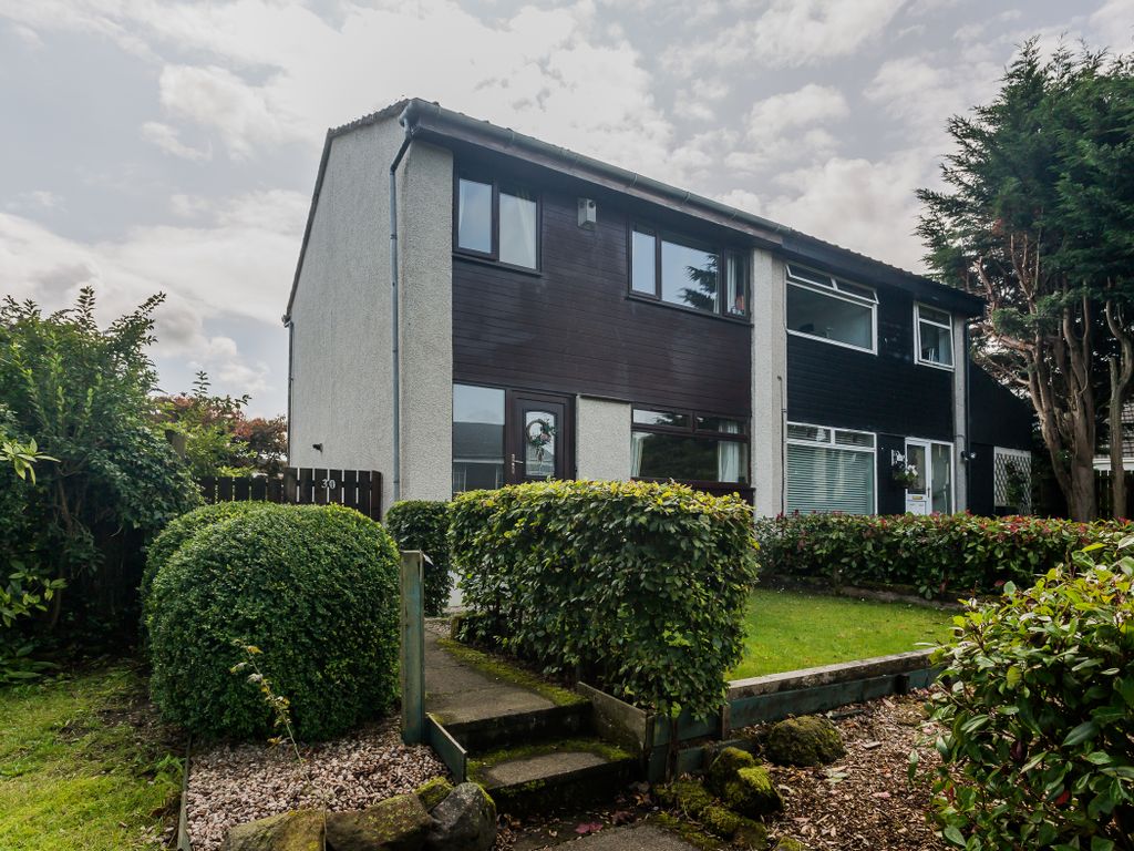 3 bed property for sale in 30 Park Gardens, Kilbarchan PA10, £205,000