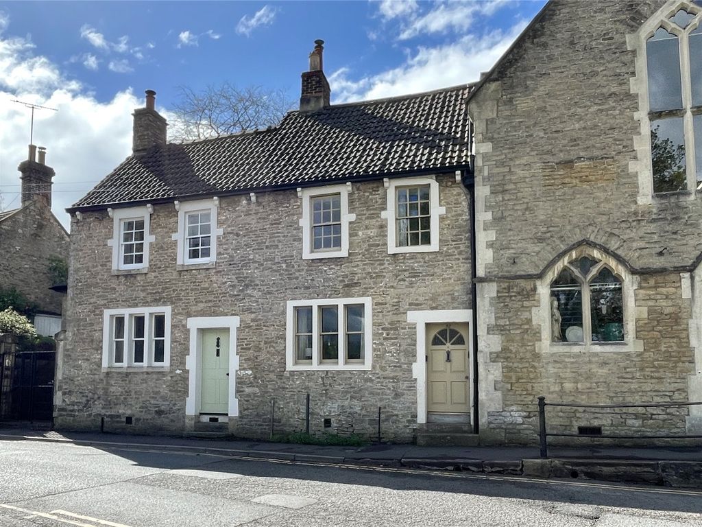 3 bed terraced house for sale in Vicarage Street, Frome BA11, £385,000