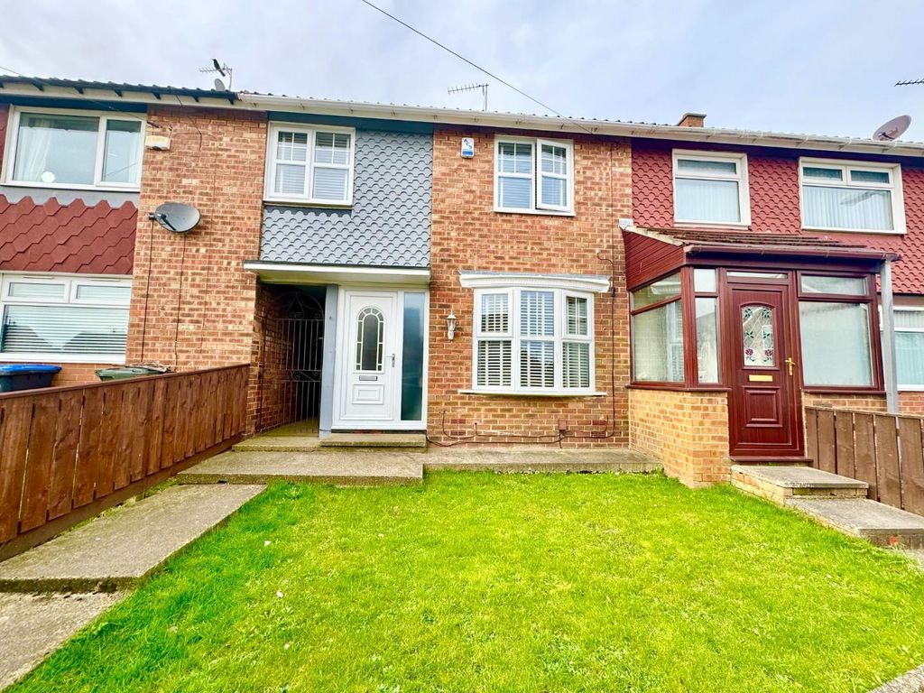3 bed terraced house for sale in Chippenham Road, Middlesbrough TS4, £