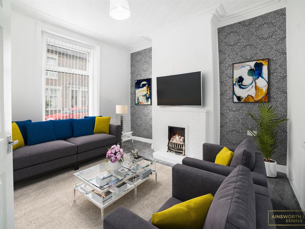 2 bed terraced house to rent in Perry Street, Darwen BB3, £650 pcm Zoopla