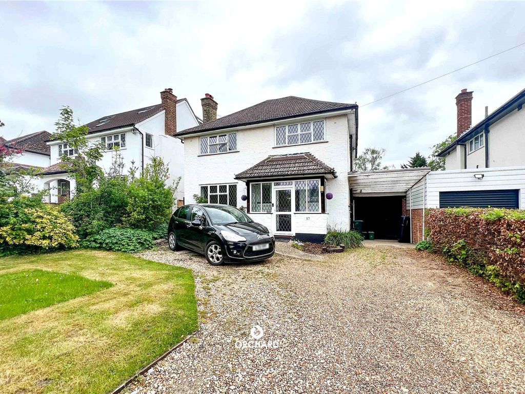 4 bed detached house for sale in Warren Road, Ickenham UB10, £1,000,000