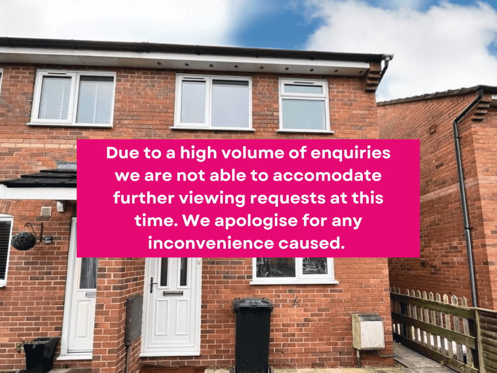 2 bed semidetached house to rent in Hopes Close, Lydney GL15, £750 pcm