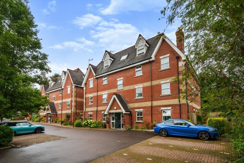 2 bed flat for sale in Reading, Berkshire RG30 Zoopla