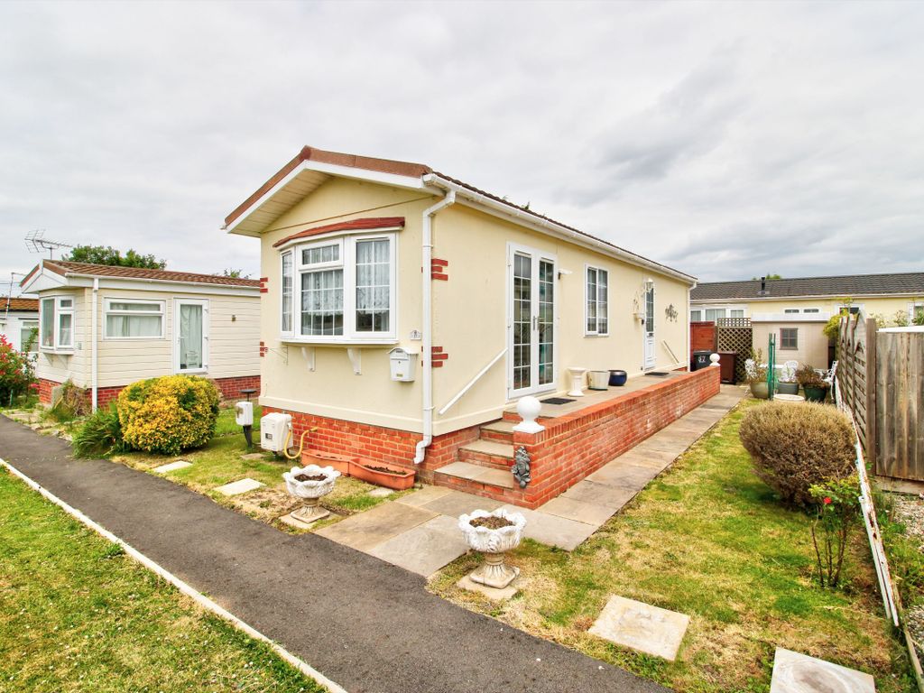1 bed mobile/park home for sale in Templeton Park, Bakers Lane
