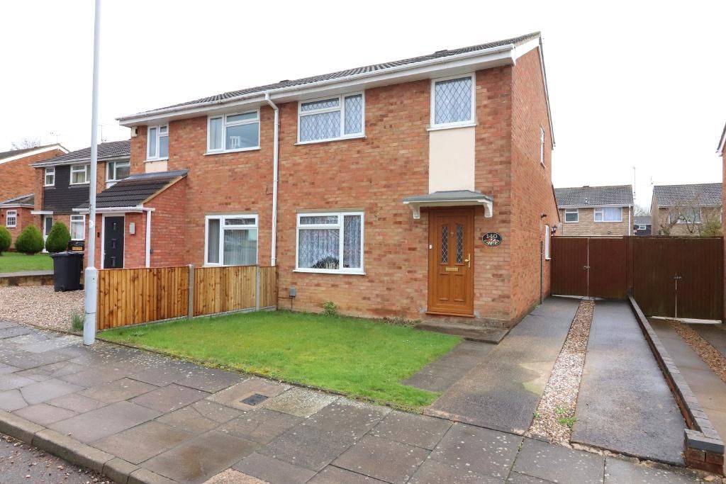 3 bed semidetached house for sale in Ventnor Gardens, Luton, Bedfordshire LU3 Zoopla