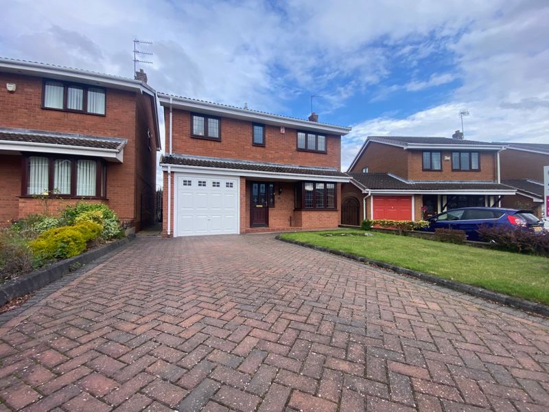 4 bed detached house for sale in Gainsborough Place, Milking Bank