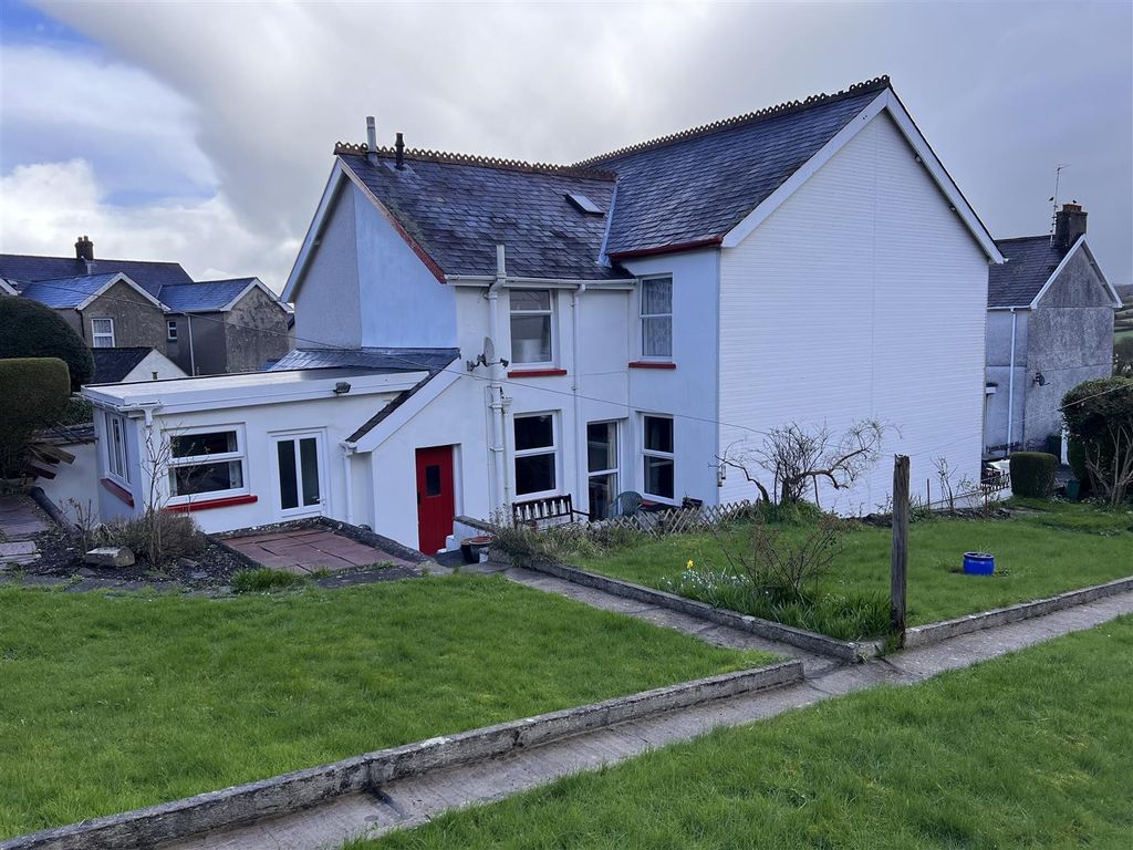 3 bed semidetached house for sale in Stepney Road, Llandeilo SA19, £