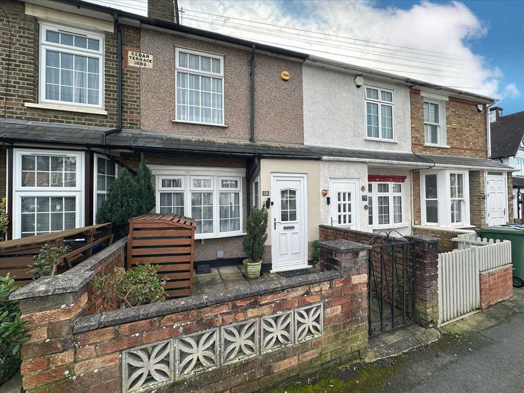 3 bed property to rent in Boxtree Lane, Harrow, Harrow HA3, £2,100 pcm