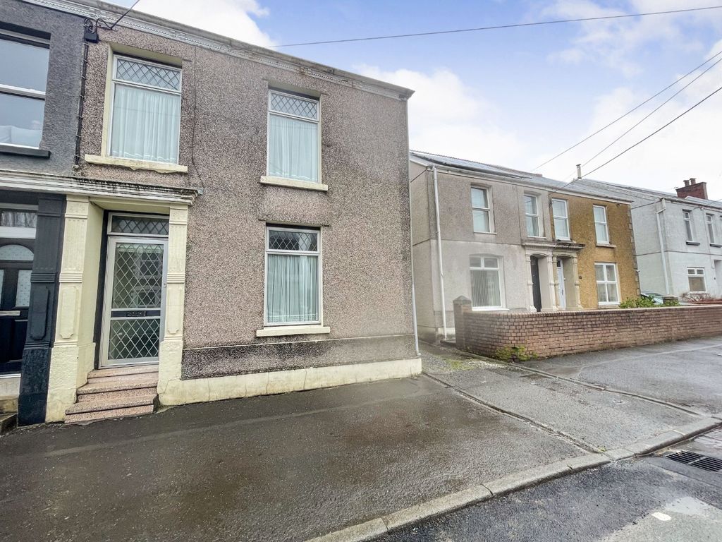 3 bed semidetached house for sale in James Street, Pontarddulais