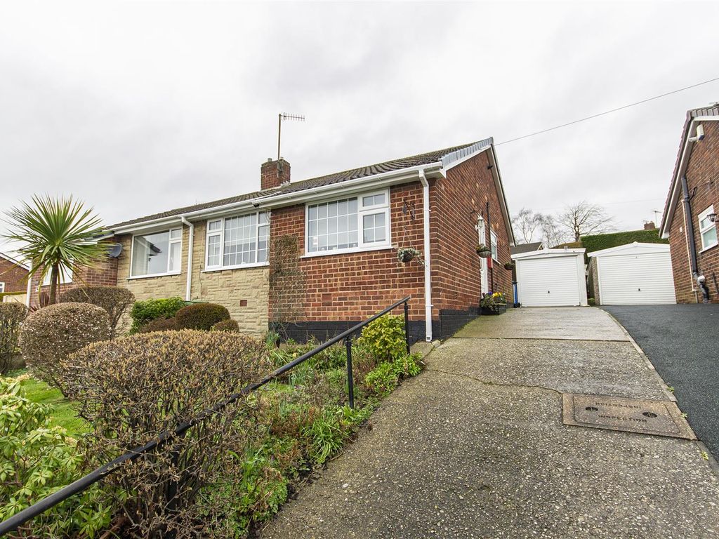 2 bed semidetached bungalow for sale in Lindale Road, Chesterfield S41