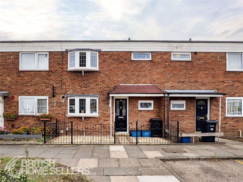 3 bed terraced house for sale in Empress Avenue, London E12, £480,000