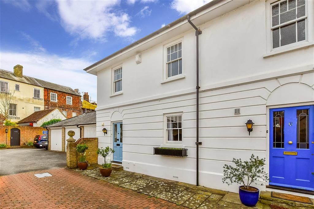3 bed end terrace house for sale in St. John's Place, Canterbury, Kent