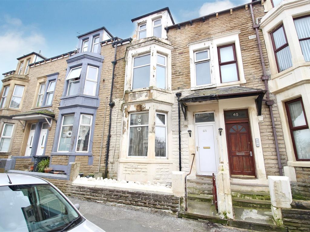 7 bed terraced house for sale in Albert Road, Morecambe LA4, £150,000