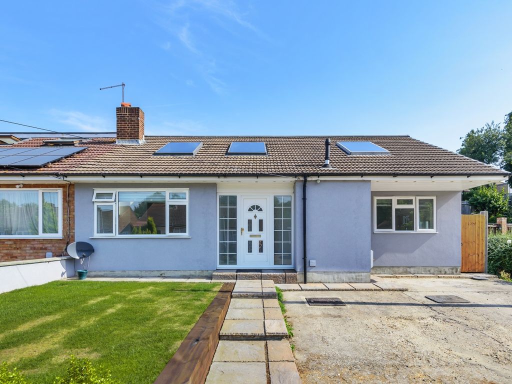 4 bed bungalow for sale in Veryan Close, Orpington BR5 Zoopla