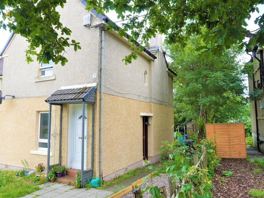 2 bed flat for sale in Smithstone Crescent, Croy, Kilsyth, Glasgow G65