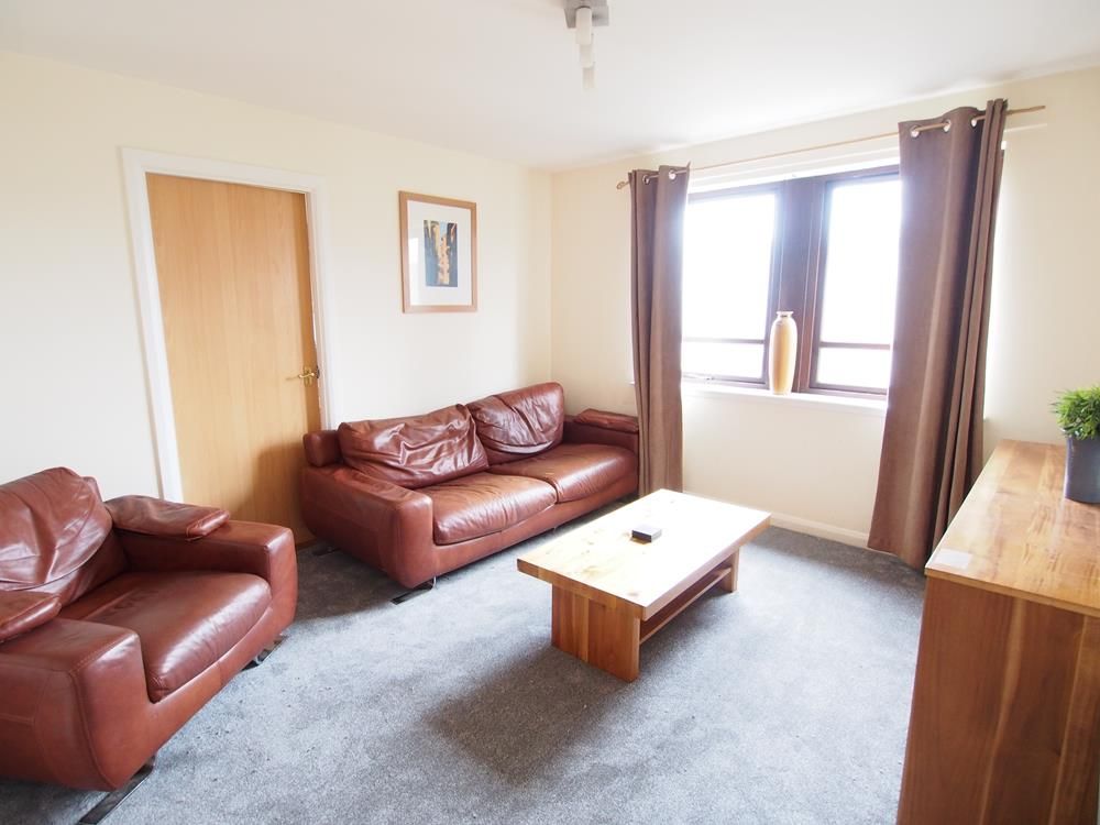 2 bed flat to rent in Canal Place, Aberdeen AB24, £645 pcm Zoopla