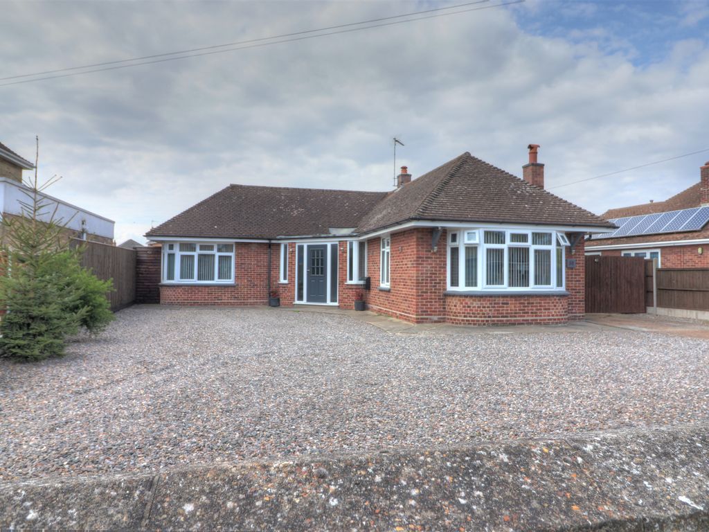 3 bed bungalow for sale in New Road, Sutton Bridge, Spalding PE12 Zoopla