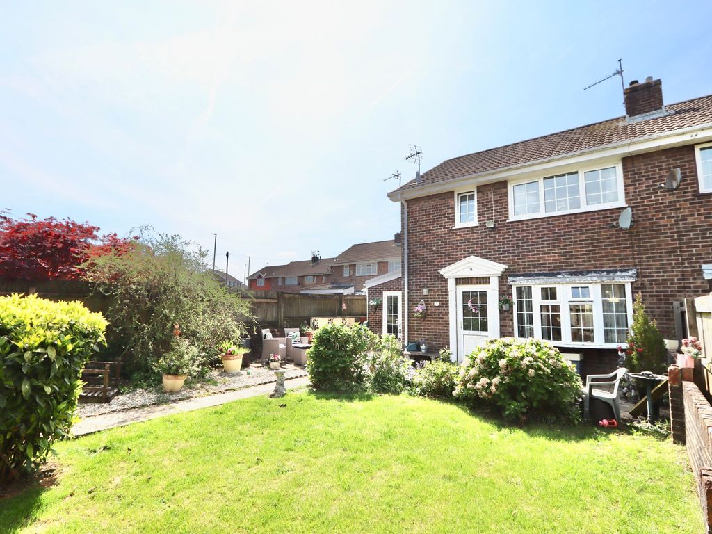 3 bed semidetached house for sale in Beaumaris Way, Grove Park NP12, £