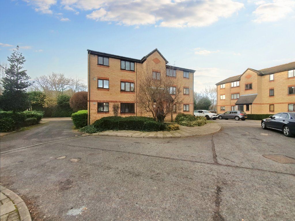 1 bed flat for sale in Dehavilland Close, Northolt, Middlesex UB5 Zoopla