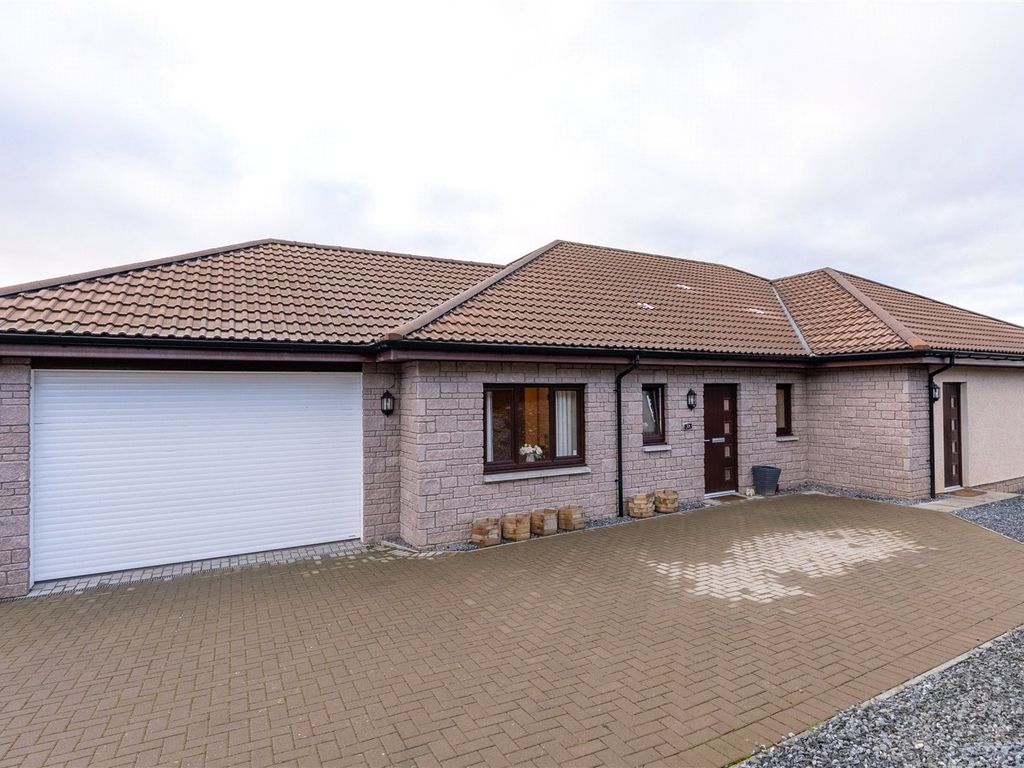 3 bed bungalow for sale in Druids Park, Murthly, Perth PH1, £475,000