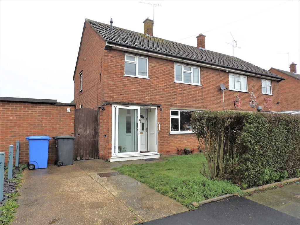 3 bed semidetached house for sale in Swallow Road, Ipswich IP2 Zoopla