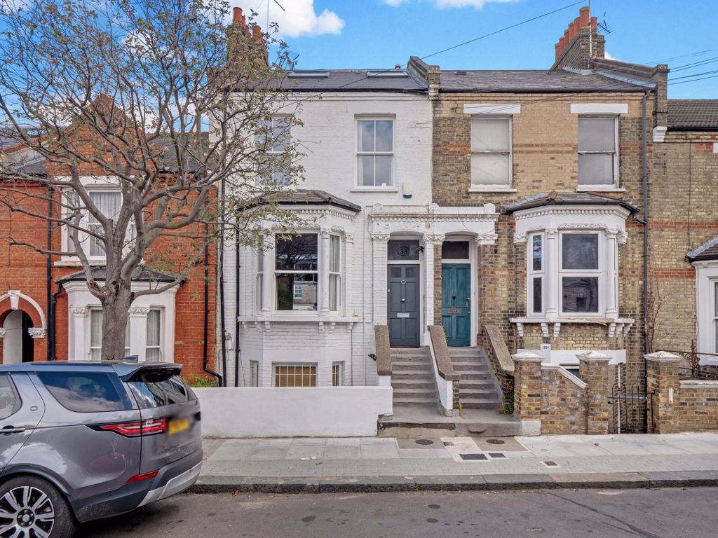 3 bed flat for sale in Taybridge Road, London SW11 Zoopla