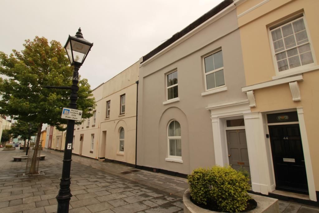 3 bed terraced house for sale in Adelaide Street, Stonehouse, Plymouth