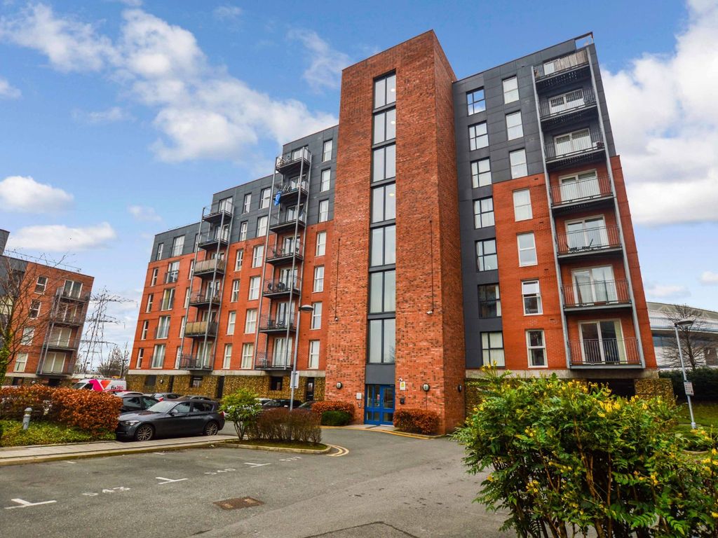 2 bed flat for sale in 3 Stillwater Drive, Sports City, Manchester M11 Zoopla