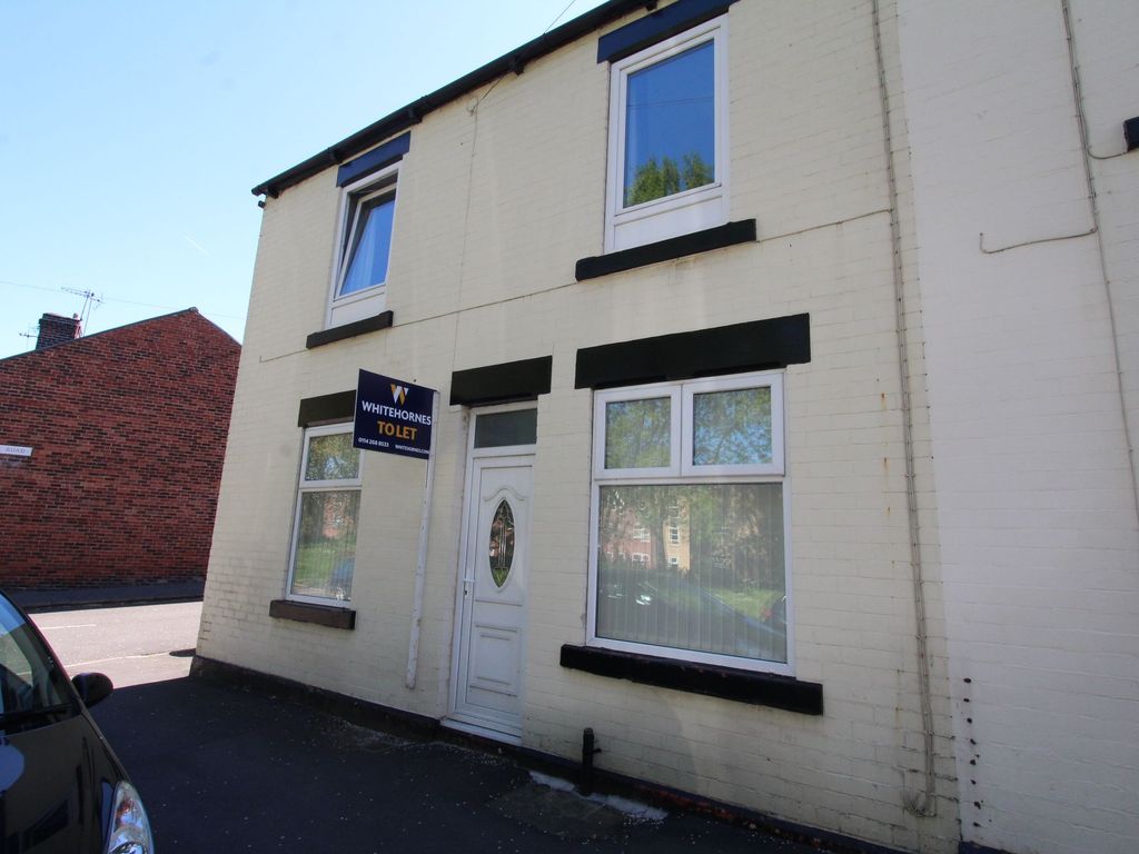 3 bed end terrace house to rent in Ulverston Road, Sheffield S8, £900